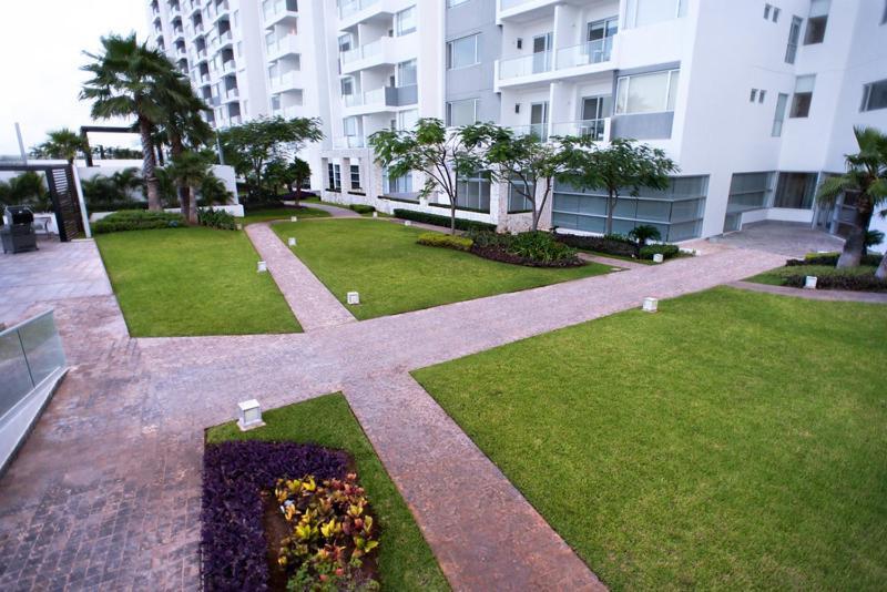 Malecon Rentals Канкун Екстер'єр фото
