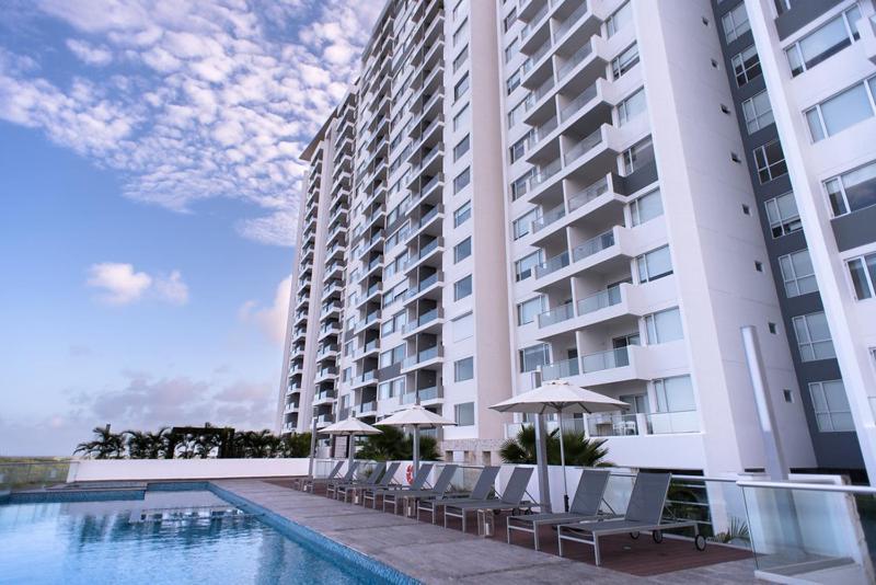 Malecon Rentals Канкун Екстер'єр фото